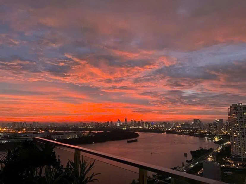 BDS  HVL [NC] CHO THUÊ VILLA TRÊN KHÔNG ! 230m2 3PN 3WC