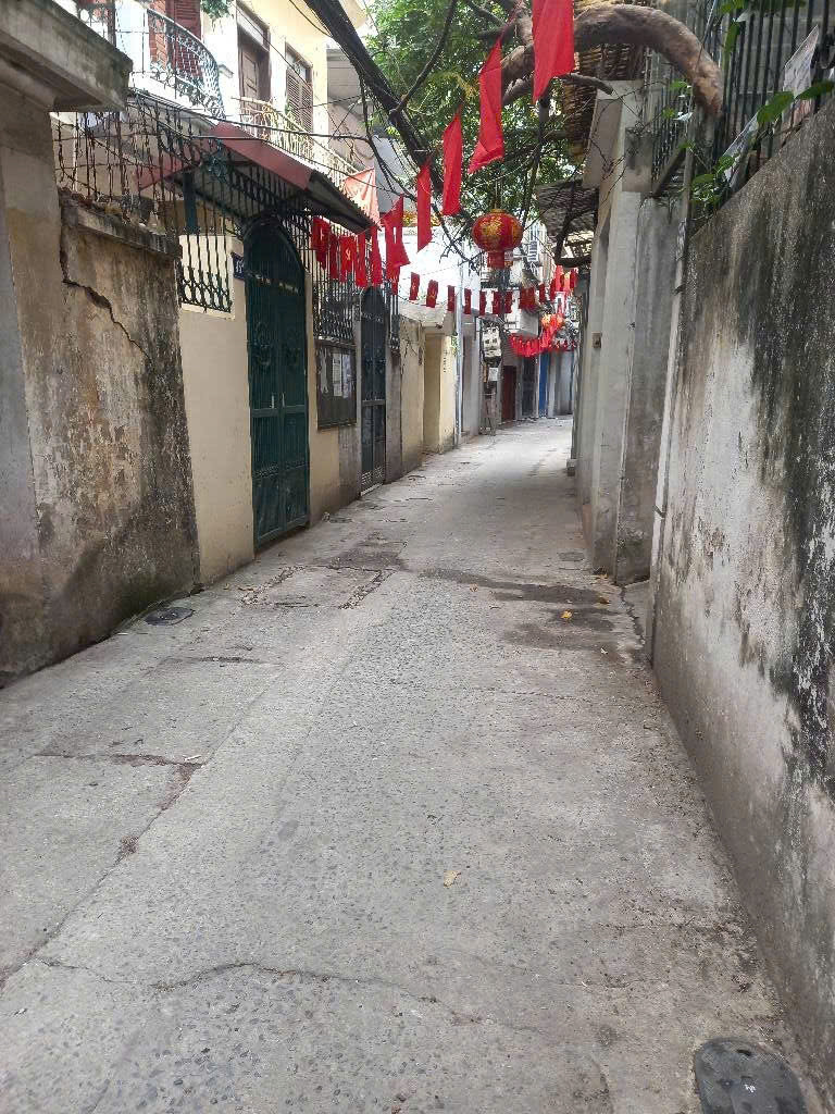 Bán đất thanh nhàn 72M ngõ thông gần phố hai bà trưng