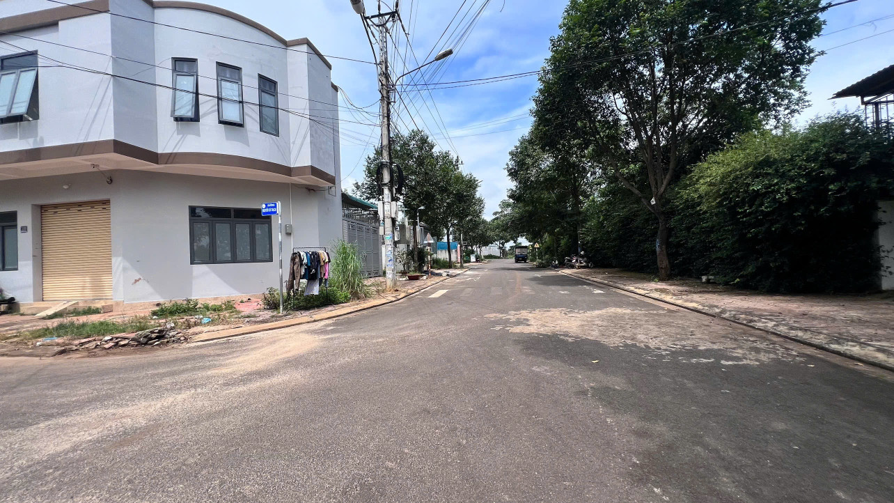 Bán đất 107.5m² ngang 5m giá 2.35 tỷ Phường Thành Nhất