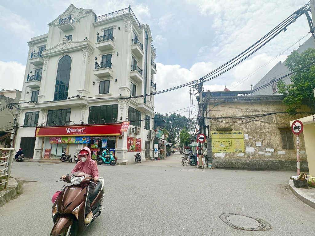 Bán đất khuyến lương 60M nhiều ô tô tránh kinh doanh hoàng mai