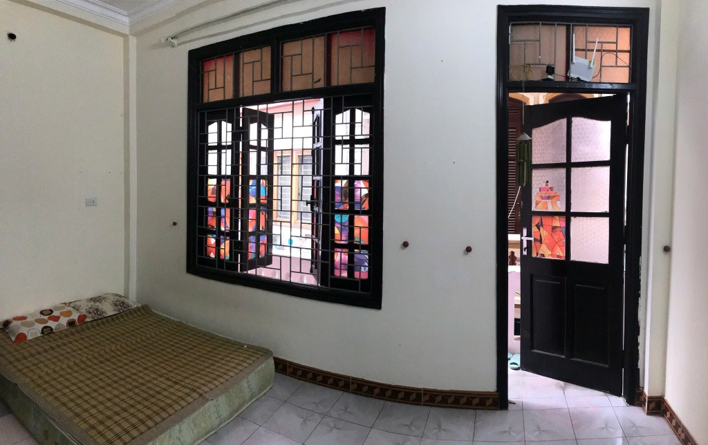 Cho thuê nhà ngõ nông, 69 Hoàng Văn Thái 3 tầng, 30m2, 2 ngủ, 8  Triệu ở gia đình