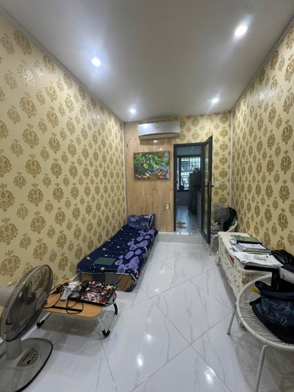 DƯỚI 2 TỶ HỘ KHẨU HÀ NỘI, TẬP THỂ THANH XUÂN BẮC, THANH XUÂN, NHÀ ĐẸP Ở LUÔN