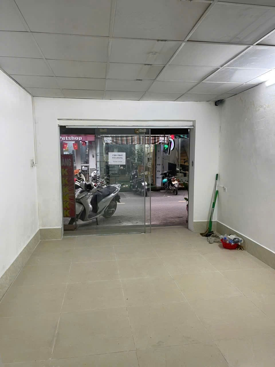 Cho Thuê Căn Hộ TT Tầng 1 - Ngõ 13 Khuất Duy Tiến  / 40M² /  Ở, Kinh Doanh / Giá Thuê 10tr