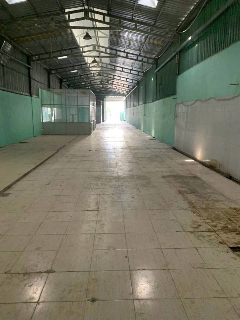 Cho thuê kho xưởng 550m2 Hà Huy Giáp Quận 12