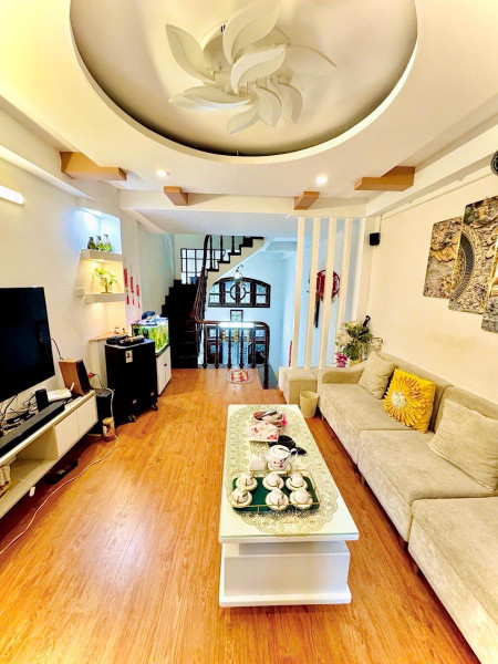 Bán Nhà! Vũ Trọng Phụng,15m Ra Phố,2 mặt ngõ,DT: 33/40T2m2 x 5 Tầng,Giá: 7.8 tỷ Thanh Xuân