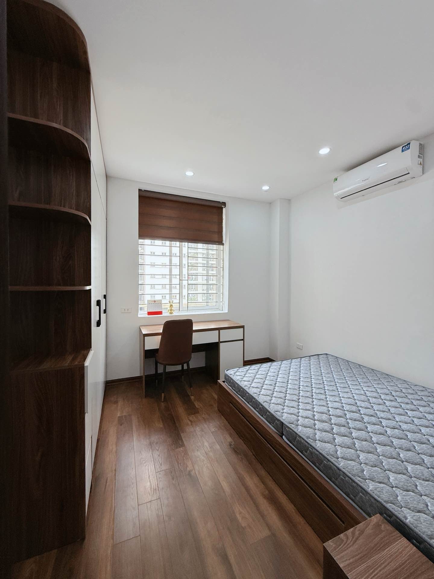 Chung Cư Mặt Phố Lê Văn Lương Lô Góc – 3PN Full Nội Thất – View Công Viên Thanh Xuân – Sổ Đỏ Sẵn Giao Dịch