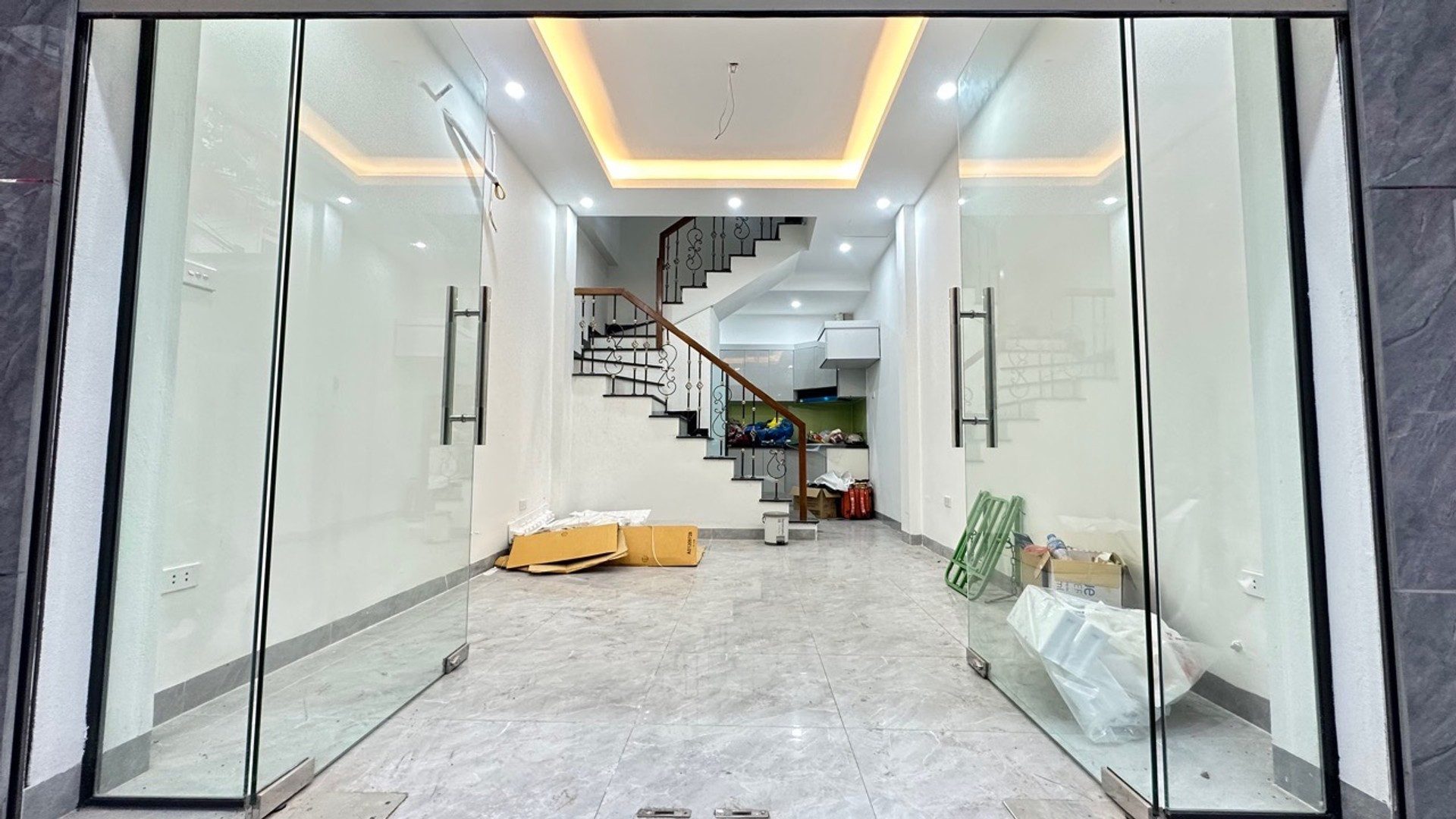 HIẾM! Nhà Thanh Xuân – sát Royal City – tặng nội thất full  8,38 tỷ