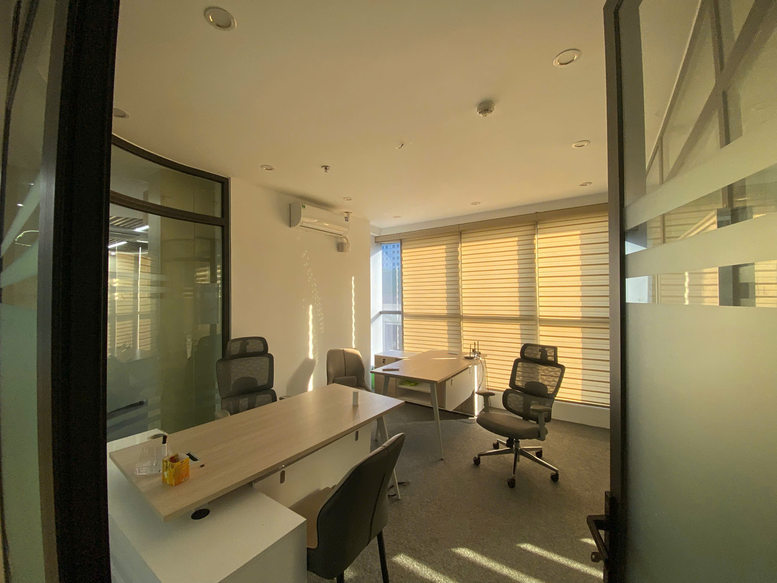 🔑 SANG NHƯỢNG VĂN PHÒNG TẦNG 3 TÒA HOÀNH SƠN COMPLEX, NGÕ 282 NGUYỄN HUY TƯỞNG