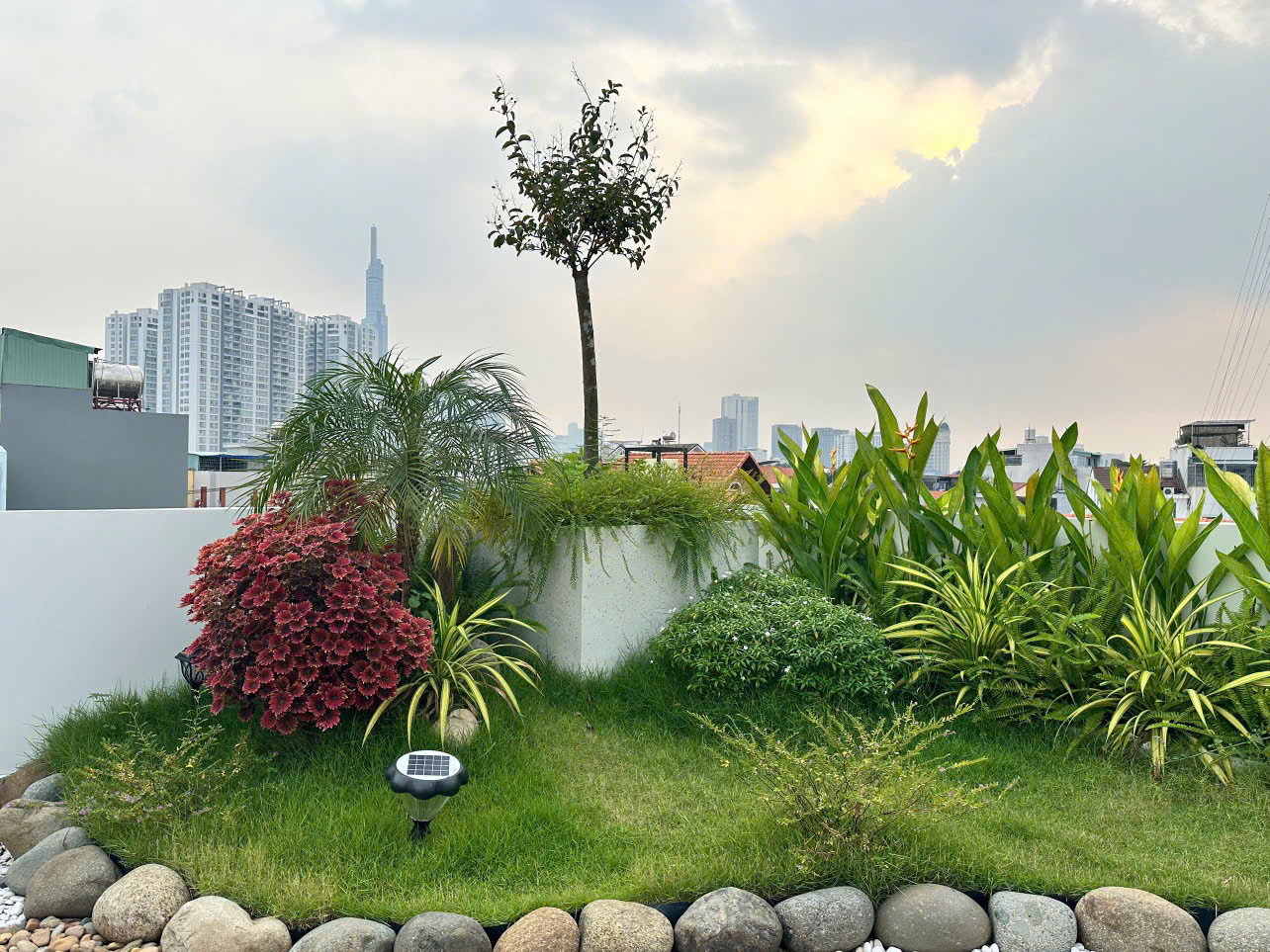 BÁN CHDV THẢO ĐIỀN, QUẬN 2, THỦ ĐỨC - 4.6x15.7 NỞ HẬU 9.21 - HẦM x 4 TẦNG - HĐT 70TR/THÁNG - GIÁ 24 TỶ
