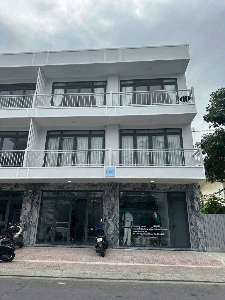 CHO THUÊ] Mặt bằng 2 tầng trống suốt mới toanh