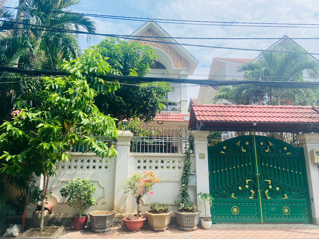 NHÀ MẶT TIÊN NGÔ QUANG HUY-THẢO ĐIỀN Q2 GIÁ 80 TỶ