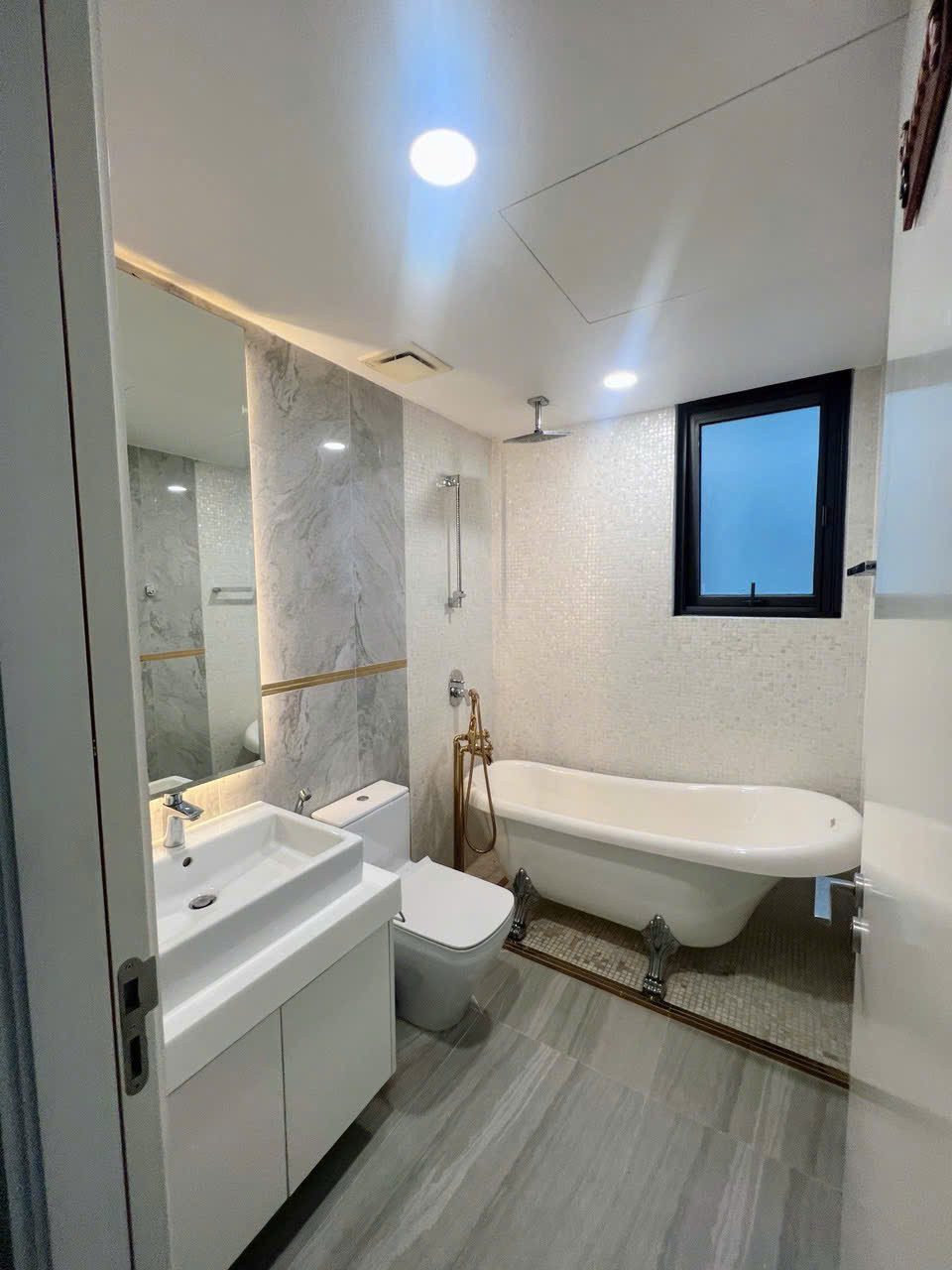 BDS HVL [NC] BÁN GATEWAY THẢO ĐIỀN Q2 DT 90m2