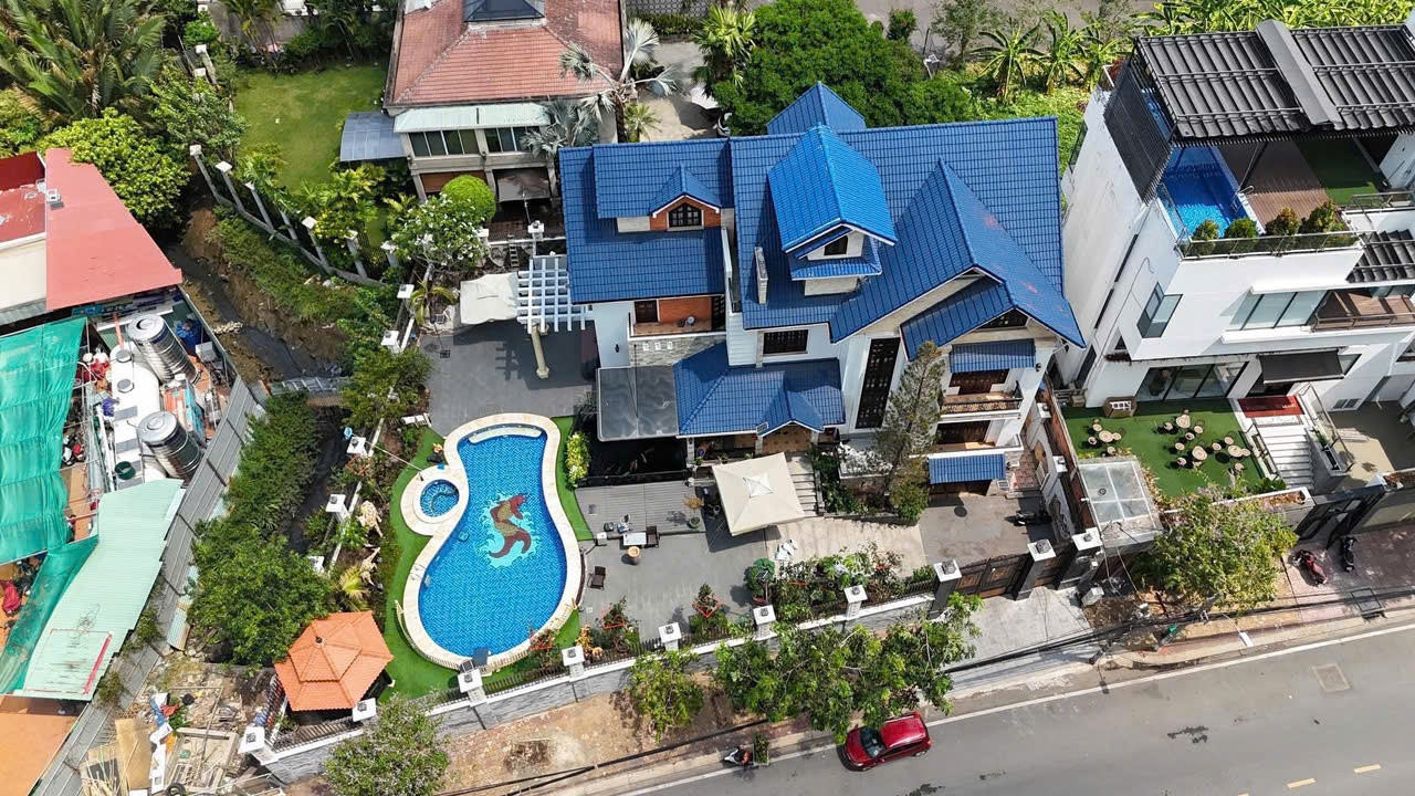 BDS HVL CHO THUÊ VILLA 215A NG VĂN HƯỞNG Q2 Giá 315 tr/th gần 700m2 5PN