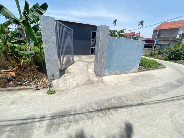 Bán đất 72.3m² ngang 4,7m . tặng nhà c4. giá 1.38 tỷ Phường Thiên Hương(Thiên Hương). liên hệ 0362558882