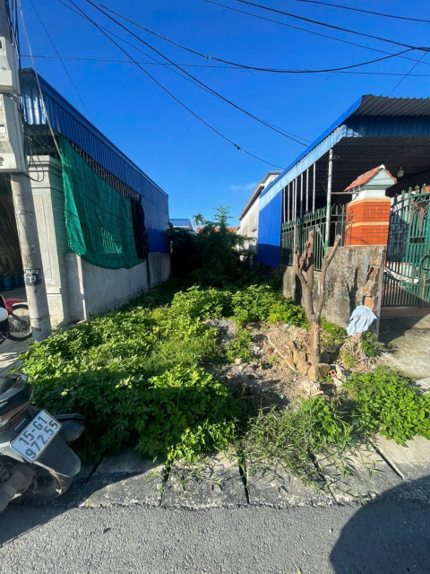 Bán đất 141,3m² ngang 4,5m . đường nhựa 7m. giá 2.67 tỷ Phường Thiên Hương( Hoàng Động). liên hệ 0362558882