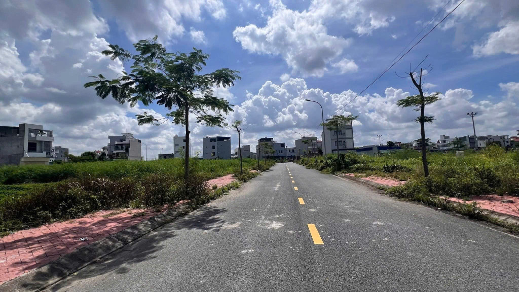 Bán đất 60m² ngang 4m giá 3.25 tỷ Phường Thiên Hương kiền bái cũ. Lh 0382341632 em Liên