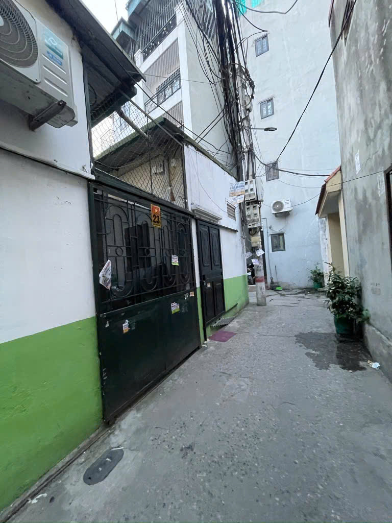 Bán đất ngõ 88 giáp nhị 100M lô góc hoàng mai