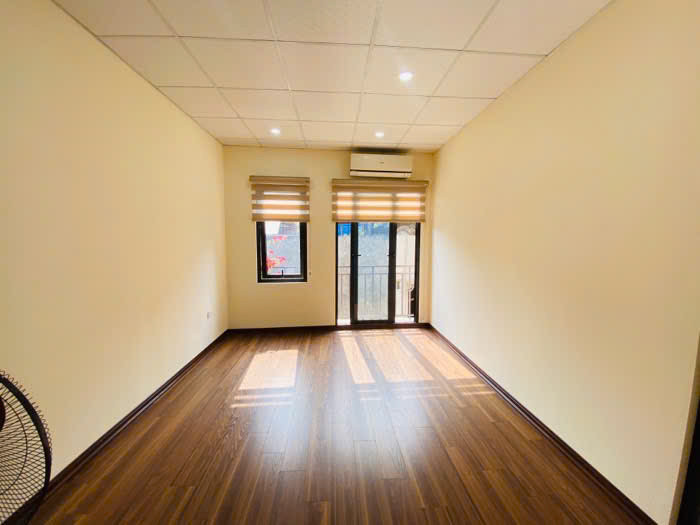 Bán nhà Thái Hà Đống Đa – 4.5 tầng, 3 phòng ngủ, full nội thất, ngõ nông xe máy tránh – giá 5.8 tỷ