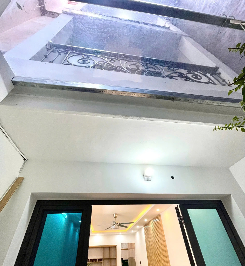 bán nhà  Hòa Bình 46m2  3 tầng. mặt tiền 3.2. giá  6.65 tỷ Đống Đa Hà Nội