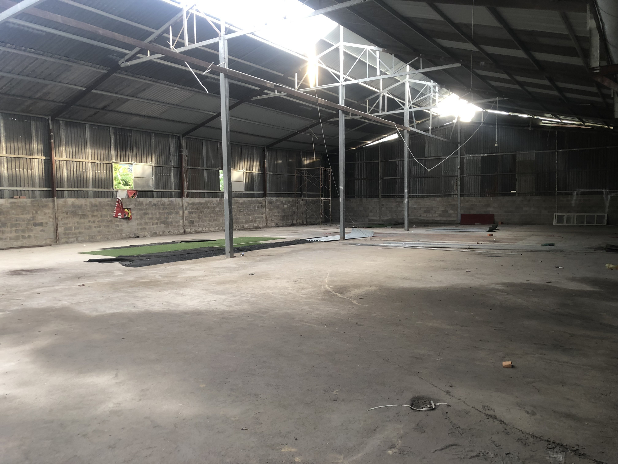 Cho thuê kho xưởng 1300m2 Tô Ngọc Vân Quận 12