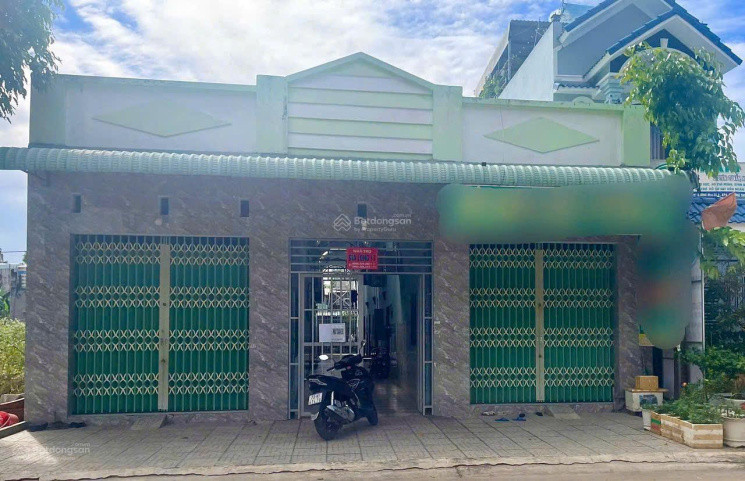 Bán Gấp Dãy Trọ Bến Cát 1,65t/300m2.12p.SHR.Đang cho thuê 18tr/tháng