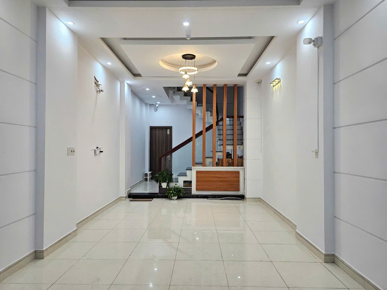 Cho thuê căn hộ Mini studio mới tinh đường N2 KDC D2D chỉ 6tr/tháng