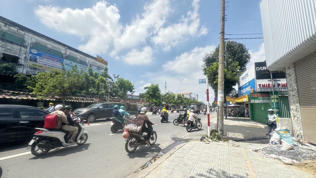 Bán nhà 2 Tầng Góc 2 mặt tiền Quang Trung Gò Vấp