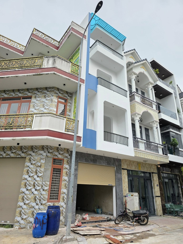 Bán nhà 60m² ngang 4m giá 4.6 tỷ Phường Thuận Giao 0815422197