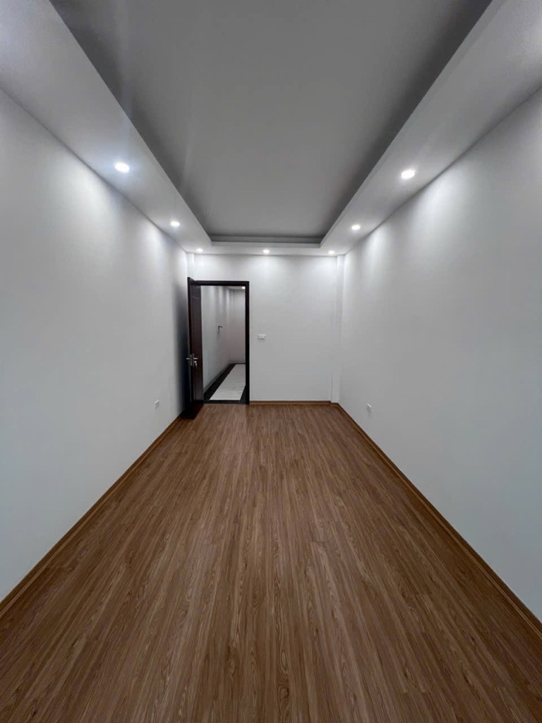 Bán nhà Đại Cát, Bắc Từ Liêm 34m2, 5 tầng thang máy, mặt tiền 4m giá 6 tỷ