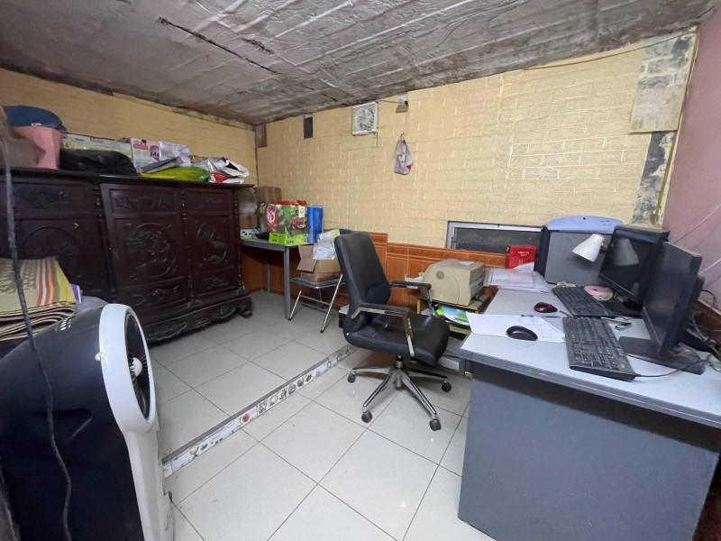 Bán nhà Hoàng Tăng Bí, Bắc Từ Liêm, 97 m2, 3 tầng, mặt tiền 5m, giá 18.5 tỷ