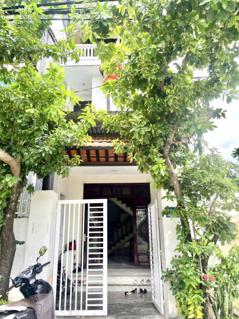 🍁NHÀ 3 TẦNG GÓC 2 MẶT TIỀN NGUYỄN VĂN ĐÀO, KQH Bàu Vá KHÔNG NGẬP LỤT. P THUỶ XUÂN. TP HUẾ.
