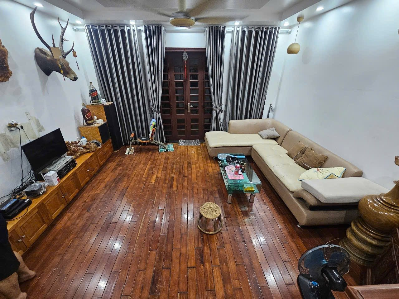 Bán tòa apartment phố Trần Hưng Đạo, 75m2, 7 tầng thang máy, mặt tiền 4m, 39.5 tỷ, KD đỉnh