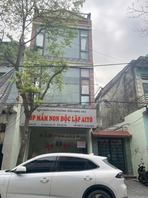 Chính Chủ Cần Bán Lô Đất Có Sẵn Nhà 3 Tầng Đang cho Thuê Tại 88+90 Hàng Sắt, Nam Định