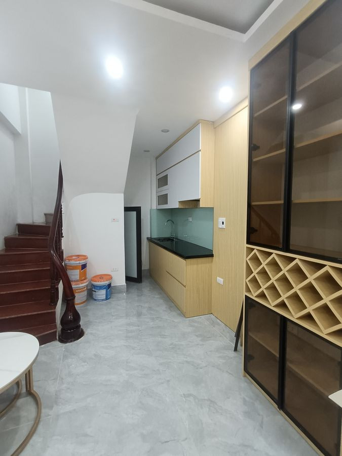 NHÀ ĐẸP TRUNG TÂM QUẬN ĐỐNG ĐA – FULL NỘI THẤT – GẦN BỆNH VIỆN ĐẠI HỌC Y – HIẾM NHÀ BÁN!