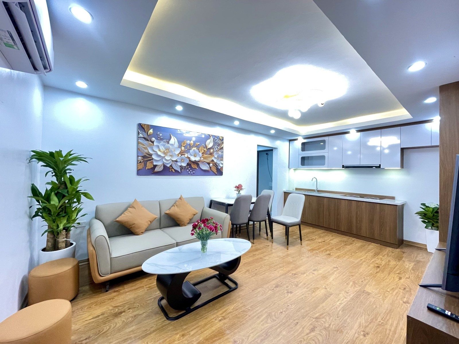 SIÊU HIẾM! TẬP THỂ MẶT PHỐ PHẠM NGỌC THẠCH, ĐỐNG ĐA, NHÀ ĐẸP  VIEW PHỐ
