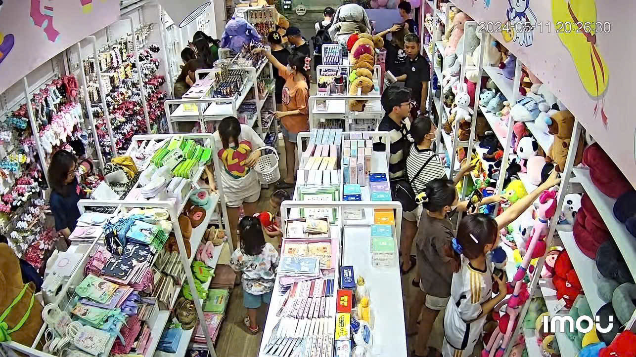 CHÍNH CHỦ CẦN SANG NHƯỢNG LẠI CỬA HÀNG PHỤ KIỆN QUÀ TẶNG - VP PHẨM- P.TRUNG VĂN -NAM TỪ LIÊM- HÀ NỘI