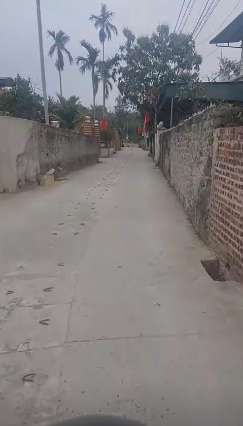 A322 -  ô số 1 - khu 6 - Trưng Vương - Uông Bí - Quảng Ninh