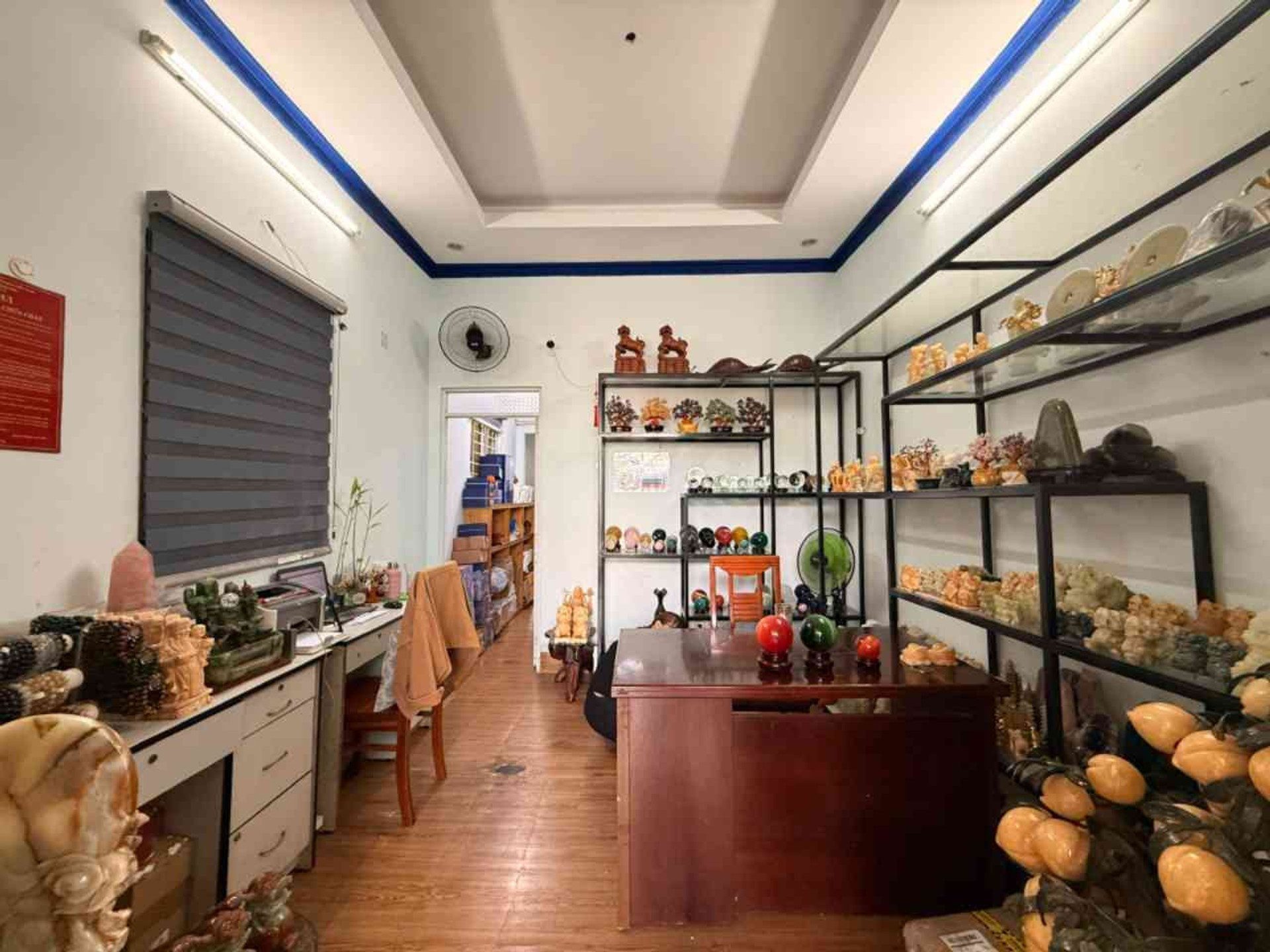Chủ giảm chào từ 6,15 tỷ về còn 5,3 tỷ, hẻm ô tô Trường Thọ, 200m tới Vành Đai 2 _ 65m2 _ nhà cấp 4