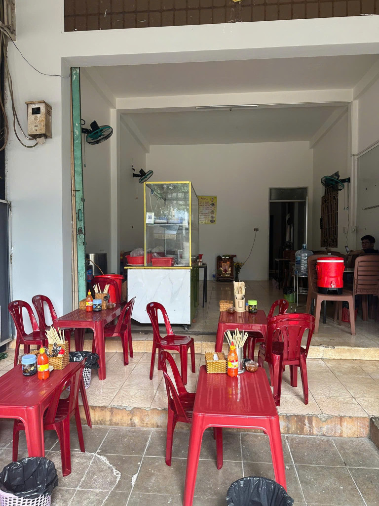 SANG NHƯỢNG MBKD QUÁN ĂN TẠI TP BUÔN MA THUỘT , TỈNH ĐẮK LẮK