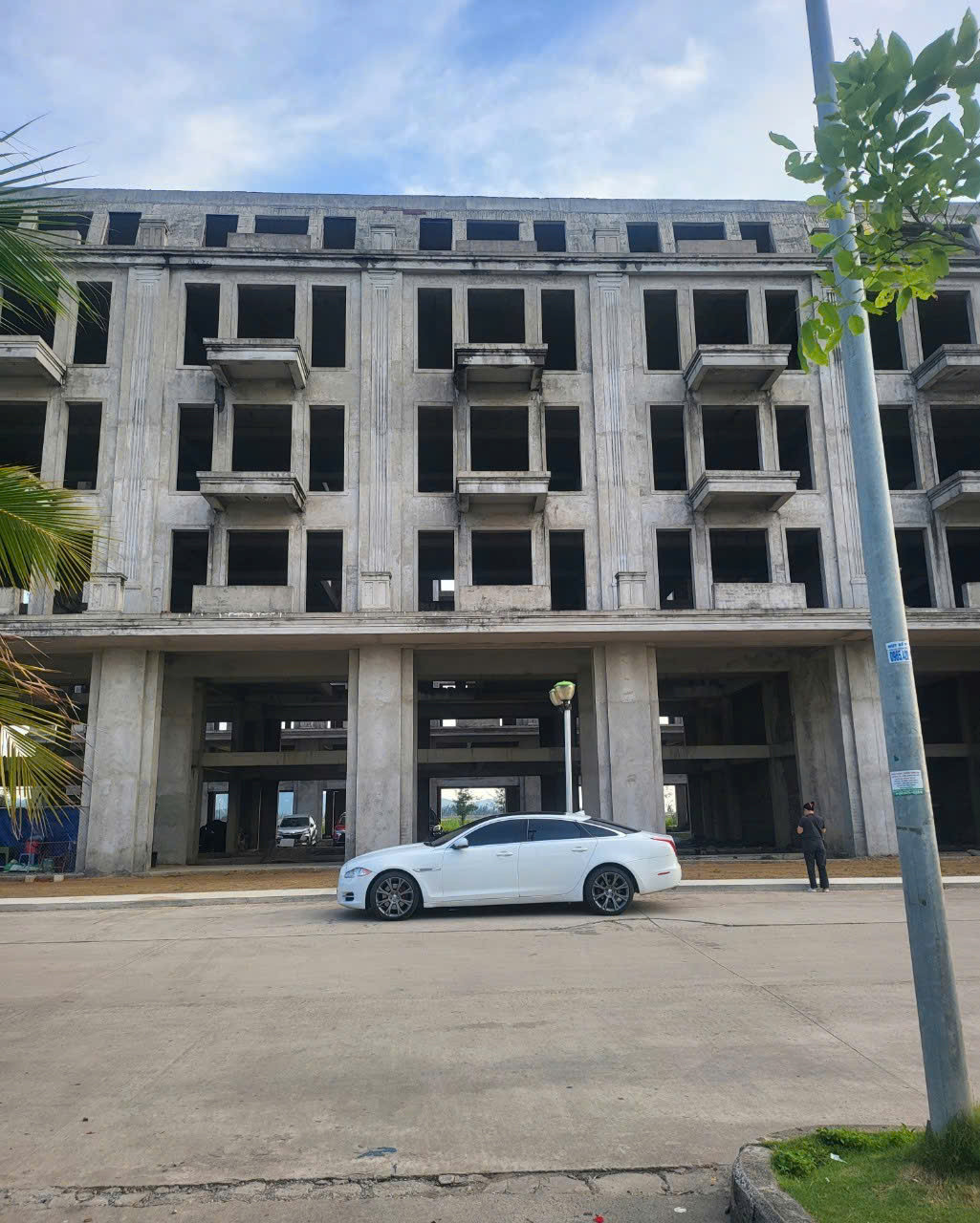 SIÊU PHẨM BIỆT THỰ MẶT TIỀN CẢNG TUẦN CHÂU, HẠ LONG