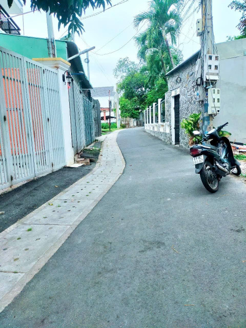 Bán đất 148.3m² ngang 6,2m giá 2 tỷ tại Phường Tương Bình Hiệp : 0815422197