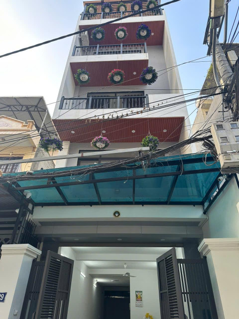 Cần cho thuê mặt bằng làm văn phòng hoặc kho với diện tích 290m², không gian rộng rãi, thoáng mát. gia 25 tr