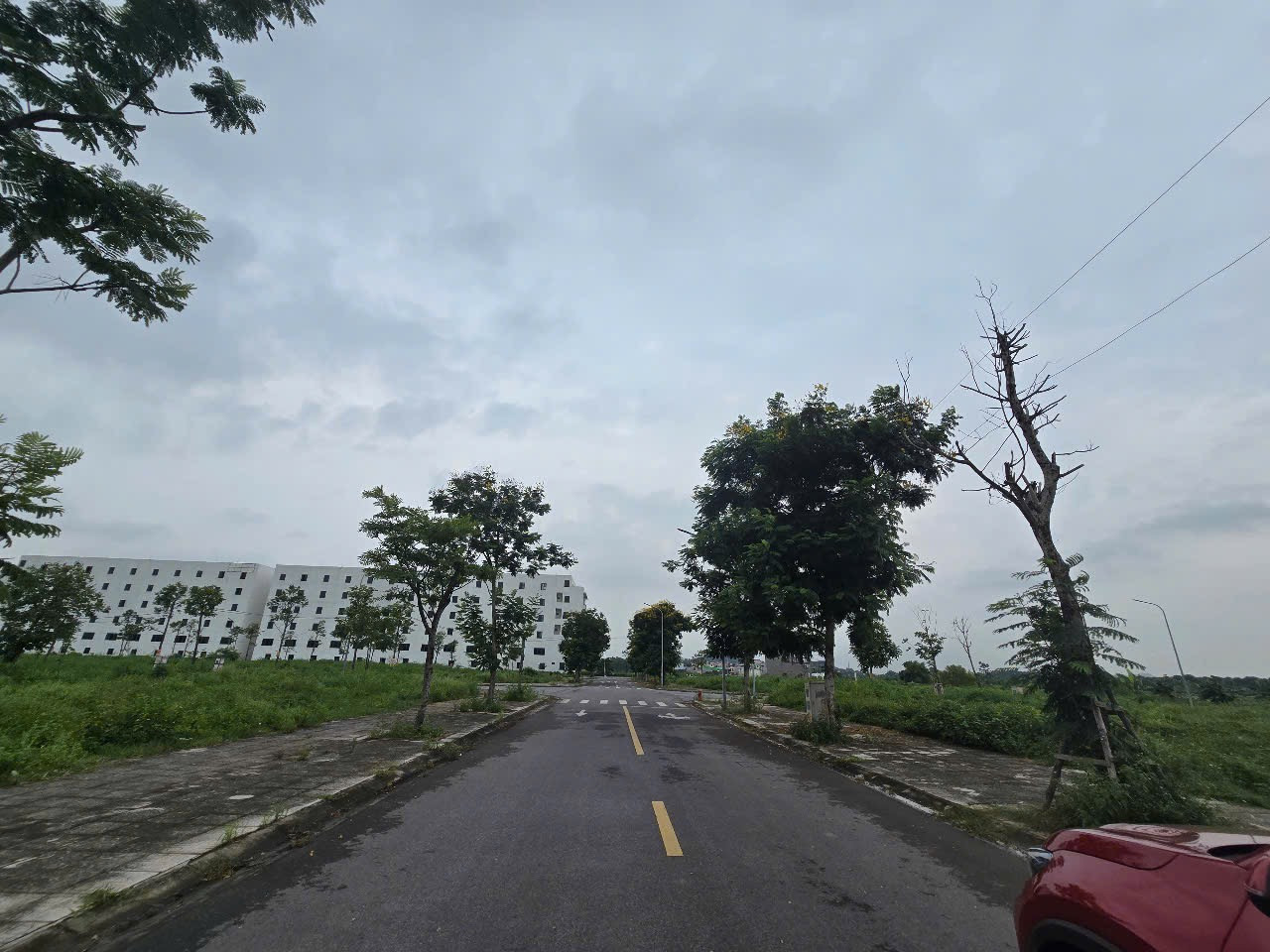 Bán 85m đất dãy lk12 đường 16m. nhìn vườn hoa. Khu đô thị him lam thụ ninh. Phường kinh bắc bắc ninh