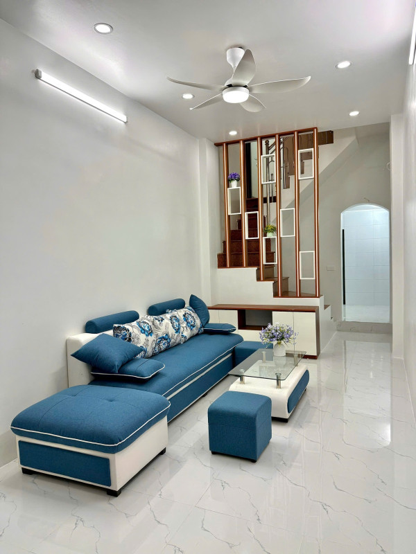 Bán nhà Văn Chương, Tôn Đức Thắng, Đống Đa, nhà đẹp ở luôn, gần phố