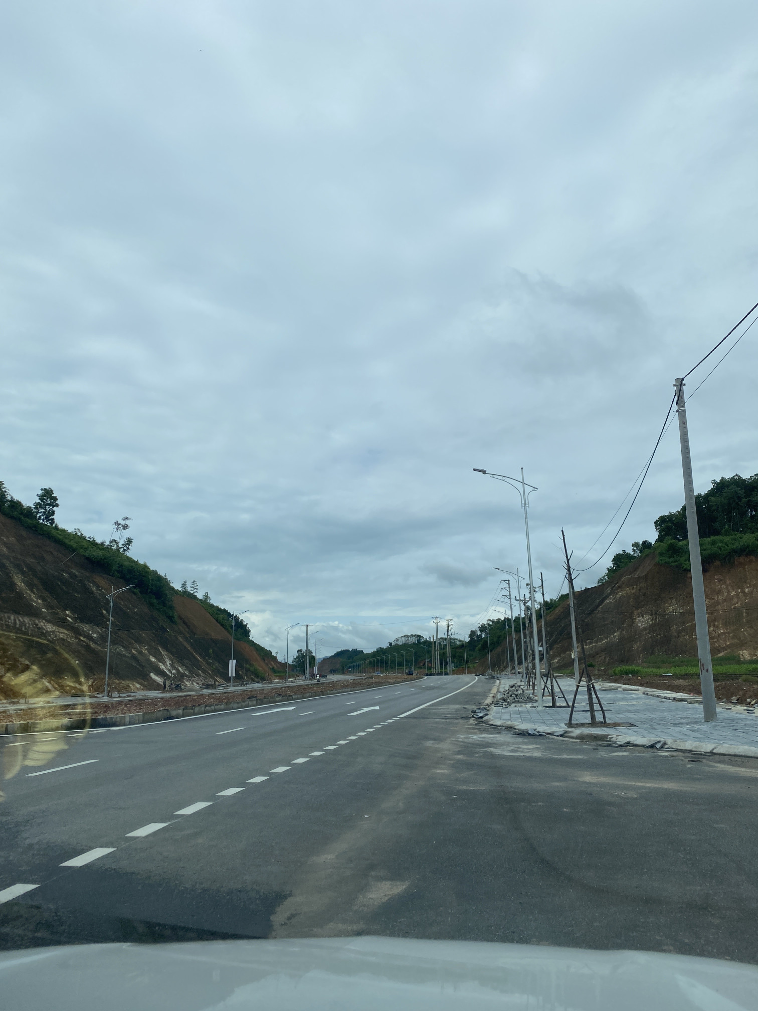 Bán đất 160m2m² ngang 8m giá 3.7 tỷ Phường Văn Phú