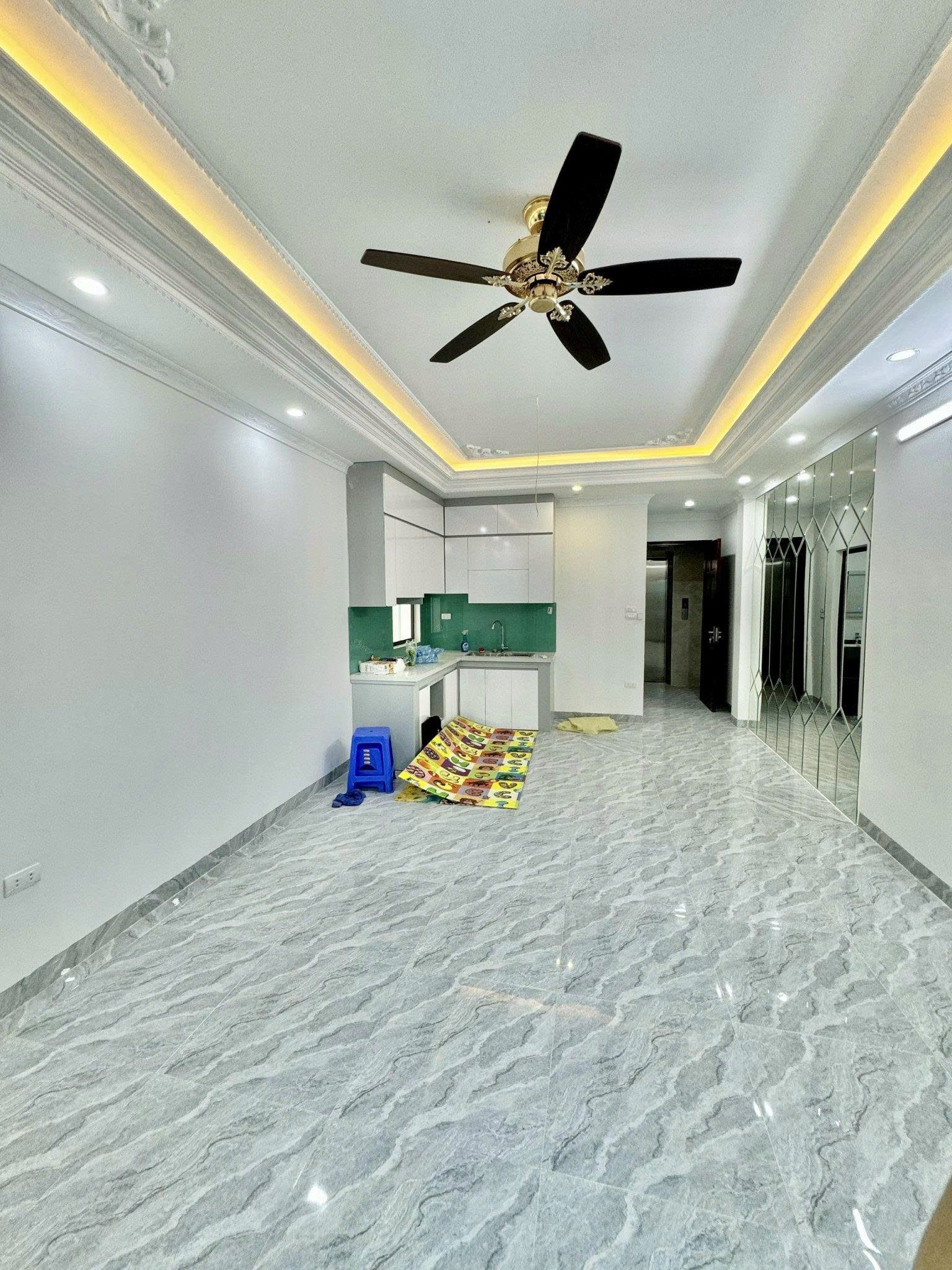 Cho Thuê Nhà KĐT Vạn Phúc - Hà Đông 50M² 6 Tầng Thang Máy - Thiết Kế Thông Sàn - Nội Thất CB - Ở, Kinh Doanh Đỉnh - Giá Thuê 25tr