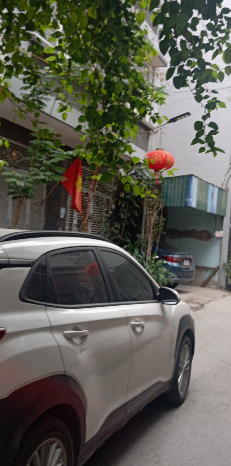 Bán đất tặng nhà,s:141m2,Mt:5m, ô tô vào đất,giá:15.5 tỷ