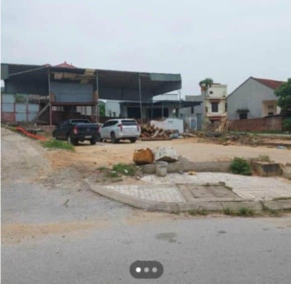 ĐẤT GẦN TRUNG TÂM PHƯỜNG VIỆT HƯNG