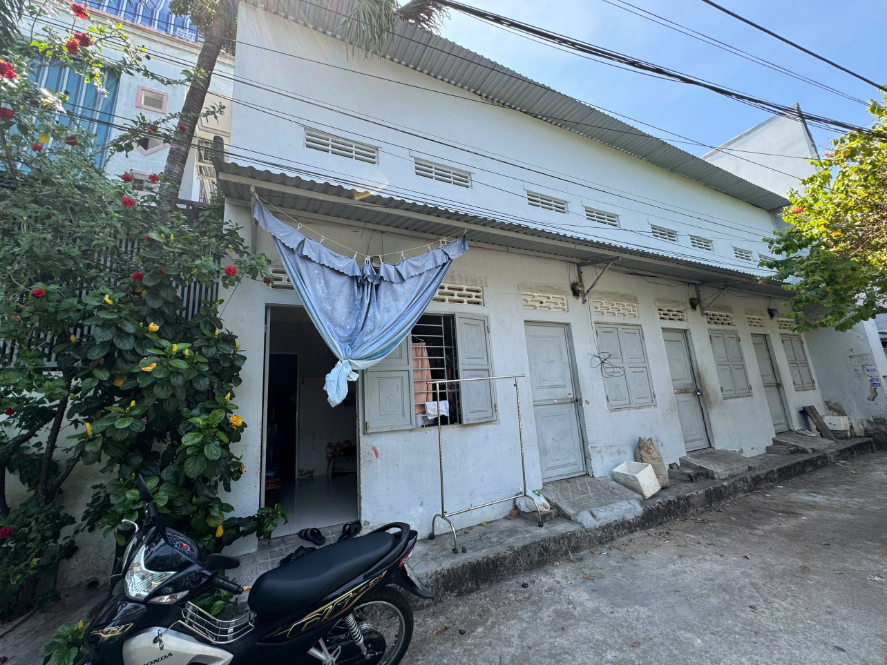 BÁN DÃY PHÒNG TRỌ HẺM OTO MAI XUÂN THƯỞNG, NHA TRANG.