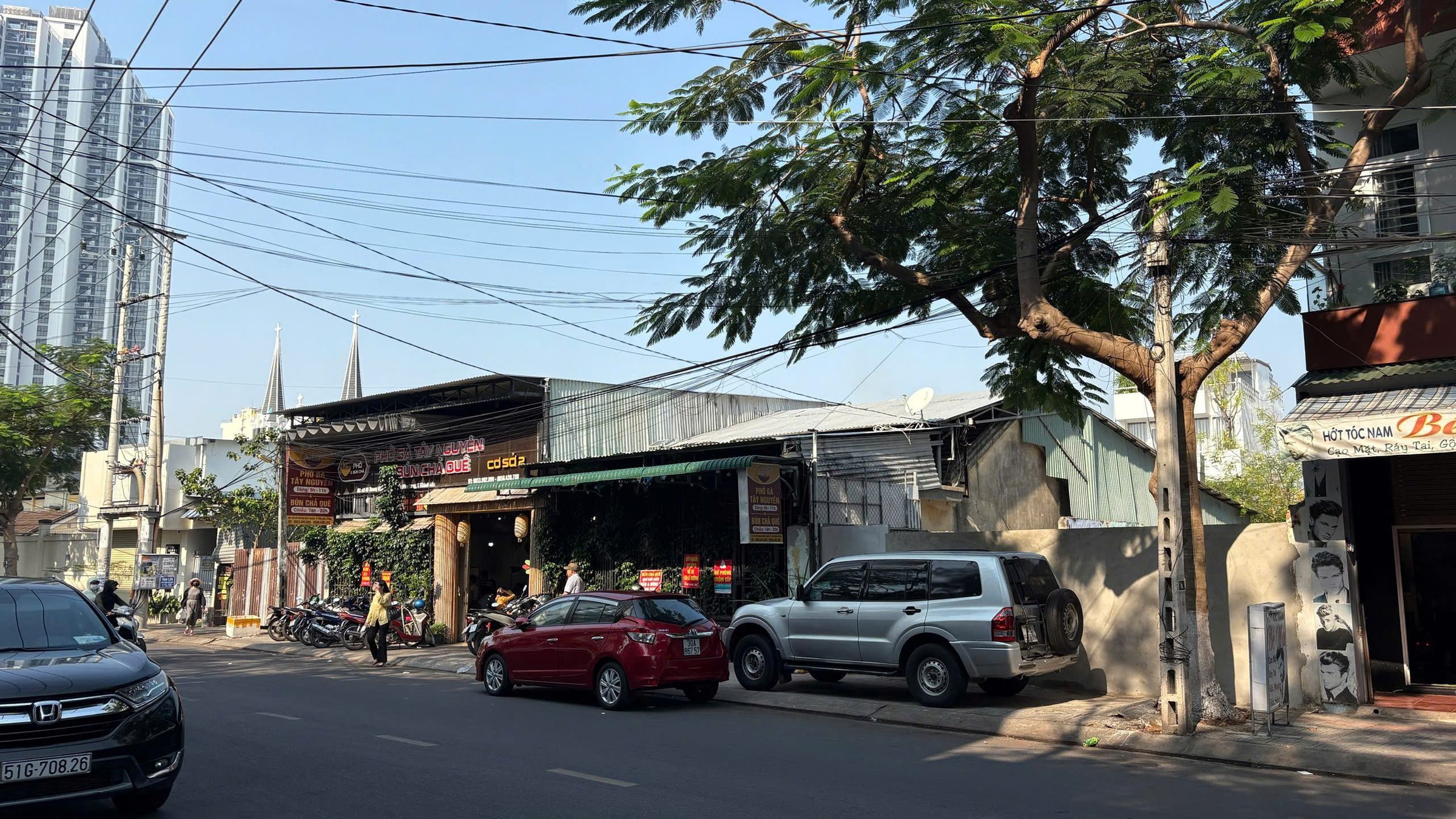 BÁN ĐẤT 2MT ĐƯỜNG DƯƠNG HIẾN QUYỀN - 186,8M2 - NGANG 7.39M - VĨNH HÒA - 25 TỶ